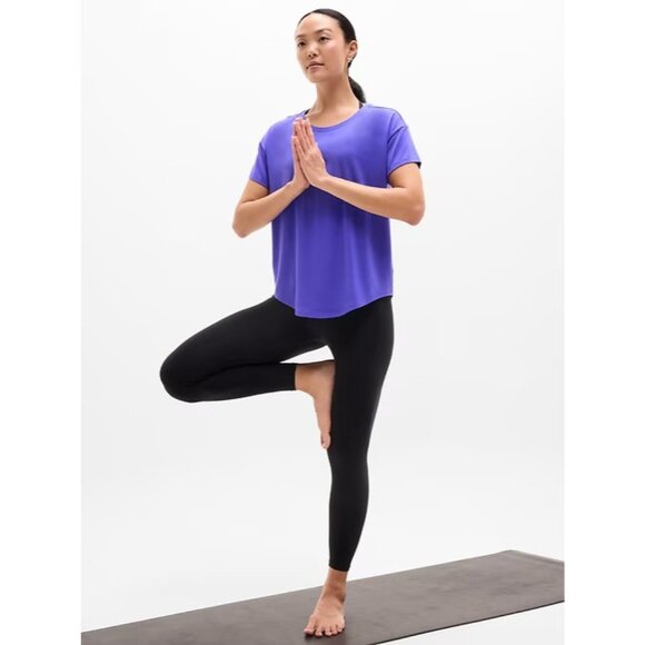 New Athleta M Move With Ease Tee Borealis Purple Short Sleeve Medium Regular - Picture 2 of 6